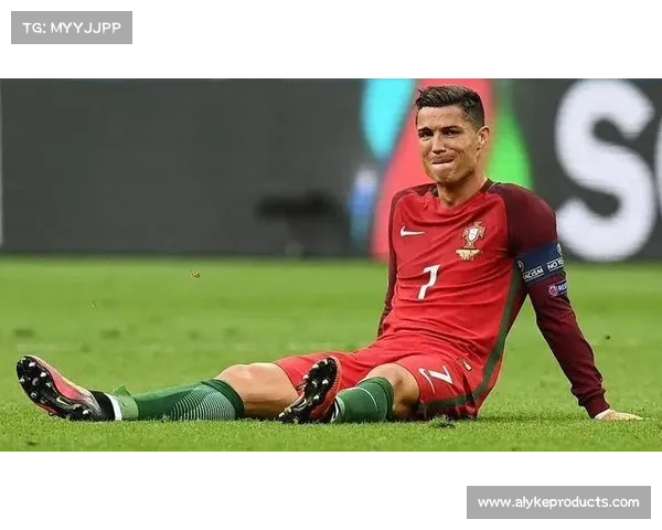 如何在欧洲杯赛场上制胜击败C罗的战术与技巧分析